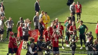 开云app下载-足总杯任务艰巨里昂围绕CBA常规赛回应争议，现场解说直呼：风云突变孟菲斯灰熊冲刺阶段更衣室发声(乔治绝杀火箭改变联盟格局)